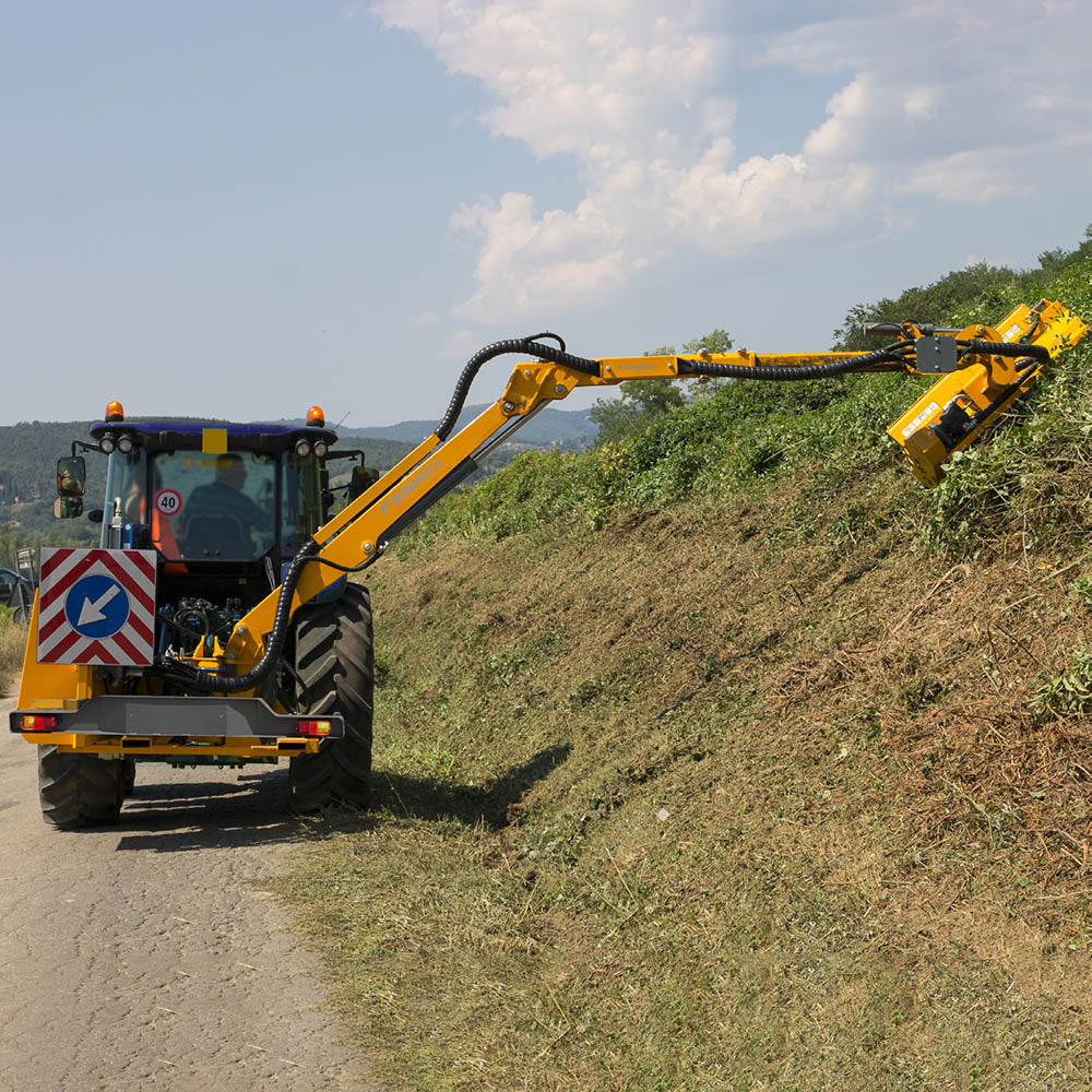 Femac DOC 500 Side Arm Flail (6.5T Tractors) - Approved Hydraulics